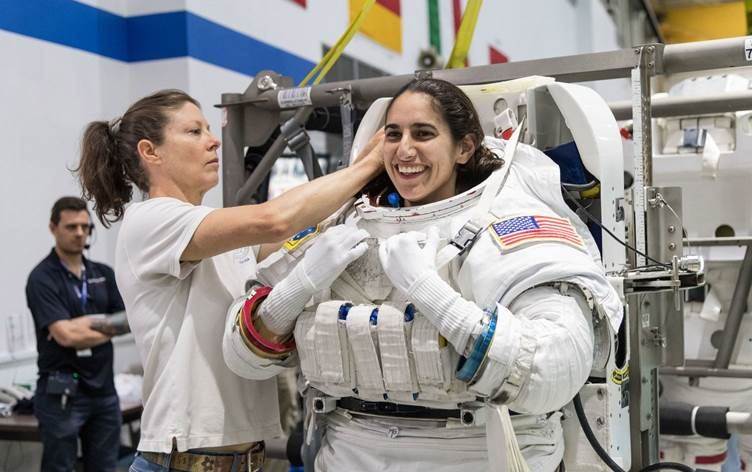 Une astronaute kurde dans l’espace: Jasmin Moghbeli commande le vol spatial conjoint NASA-SpaceX